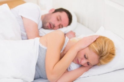10 solutions pour lutter contre le ronflement